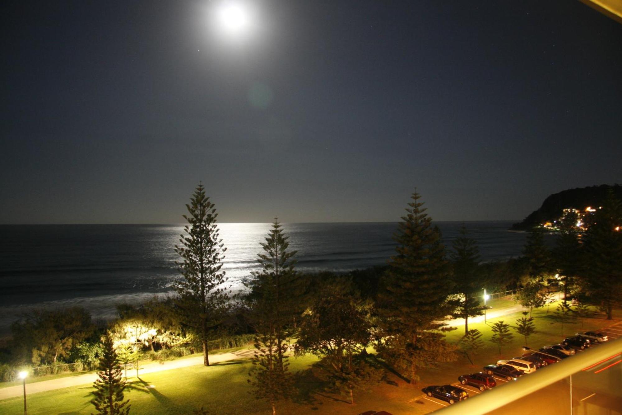 Wyuna Beachfront apartamentos Gold Coast Exterior foto